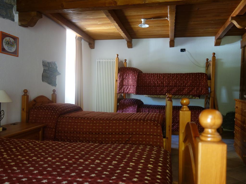 Ostello Lou Créton di Lui Albergue Pontboset Exterior foto