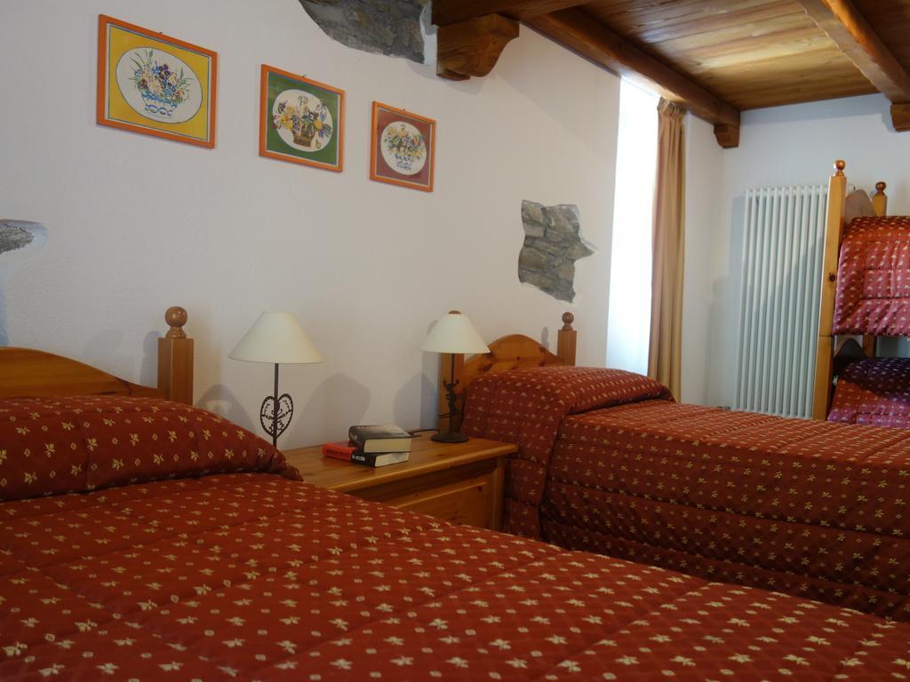 Ostello Lou Créton di Lui Albergue Pontboset Exterior foto