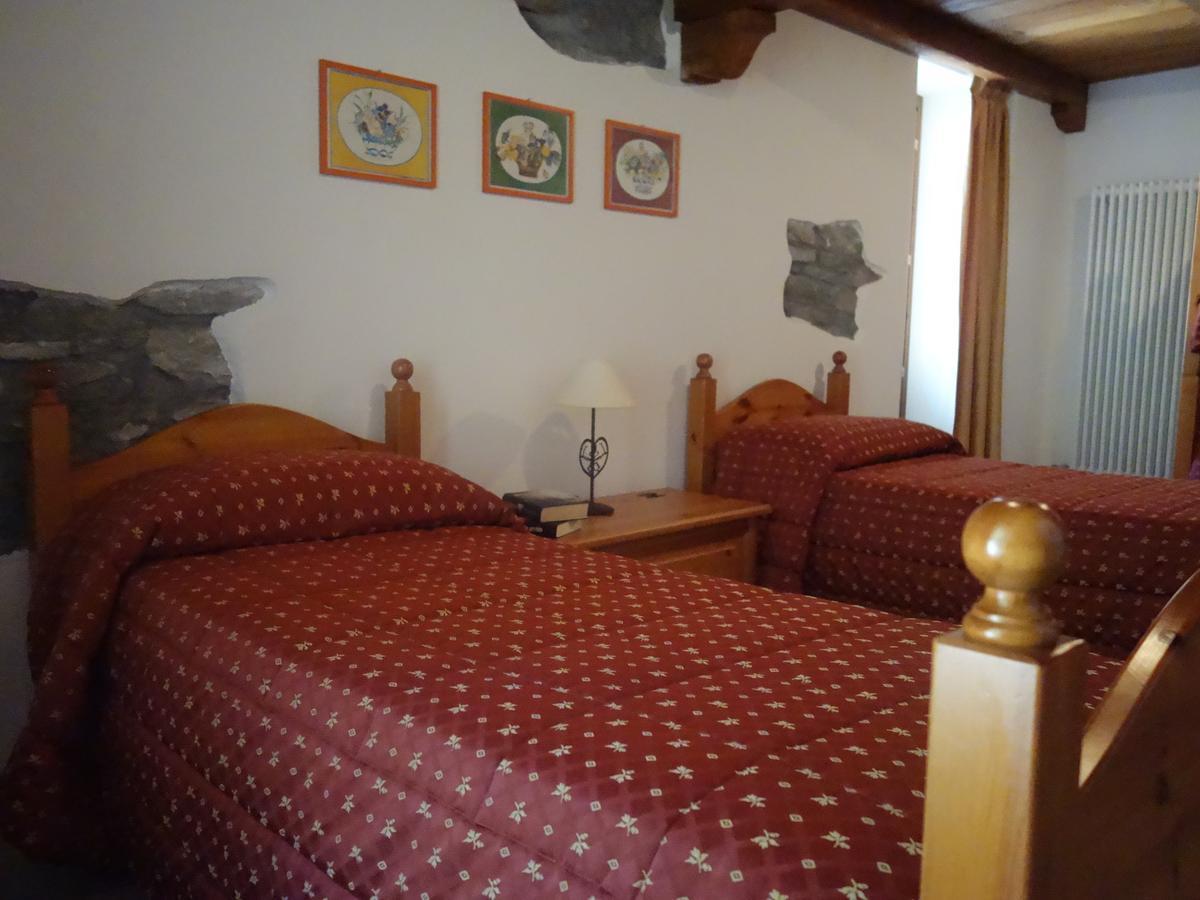 Ostello Lou Créton di Lui Albergue Pontboset Exterior foto